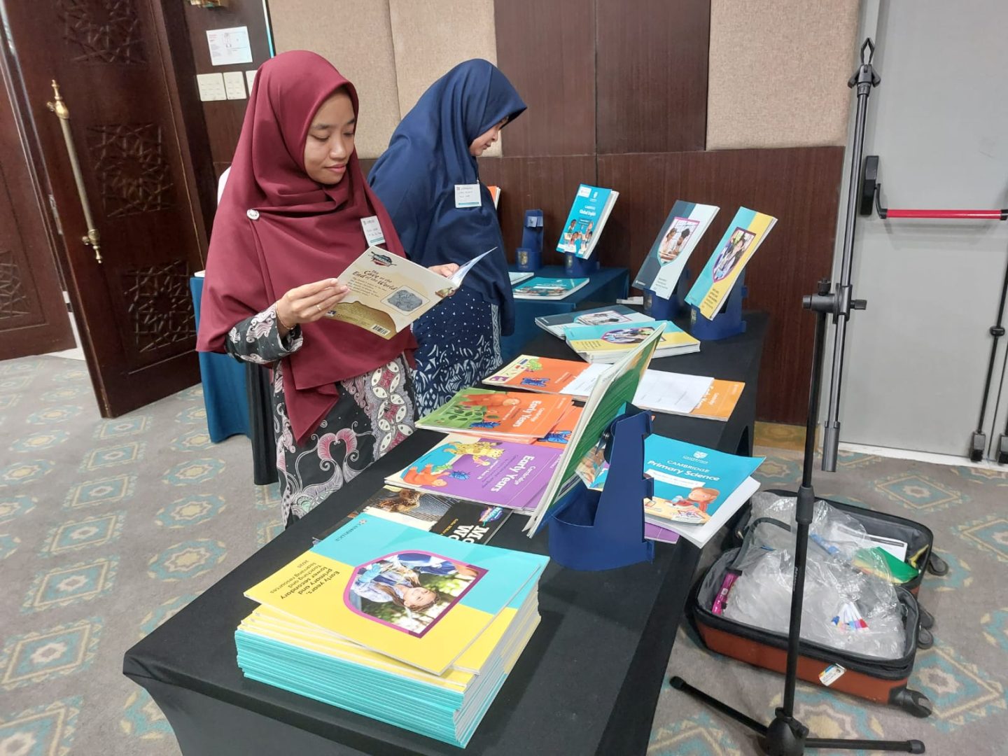 SMP terbaik di Karanganyar, SMP Swasta unggulan di Karanganyar, Sekolah Islam terbaik Karanganyar, Pendaftaran siswa baru SMP Karanganyar, Biaya masuk SMP terbaik di Karanganyar, Fasilitas SMP Karanganyar, Kurikulum SMP terbaik Karanganyar.